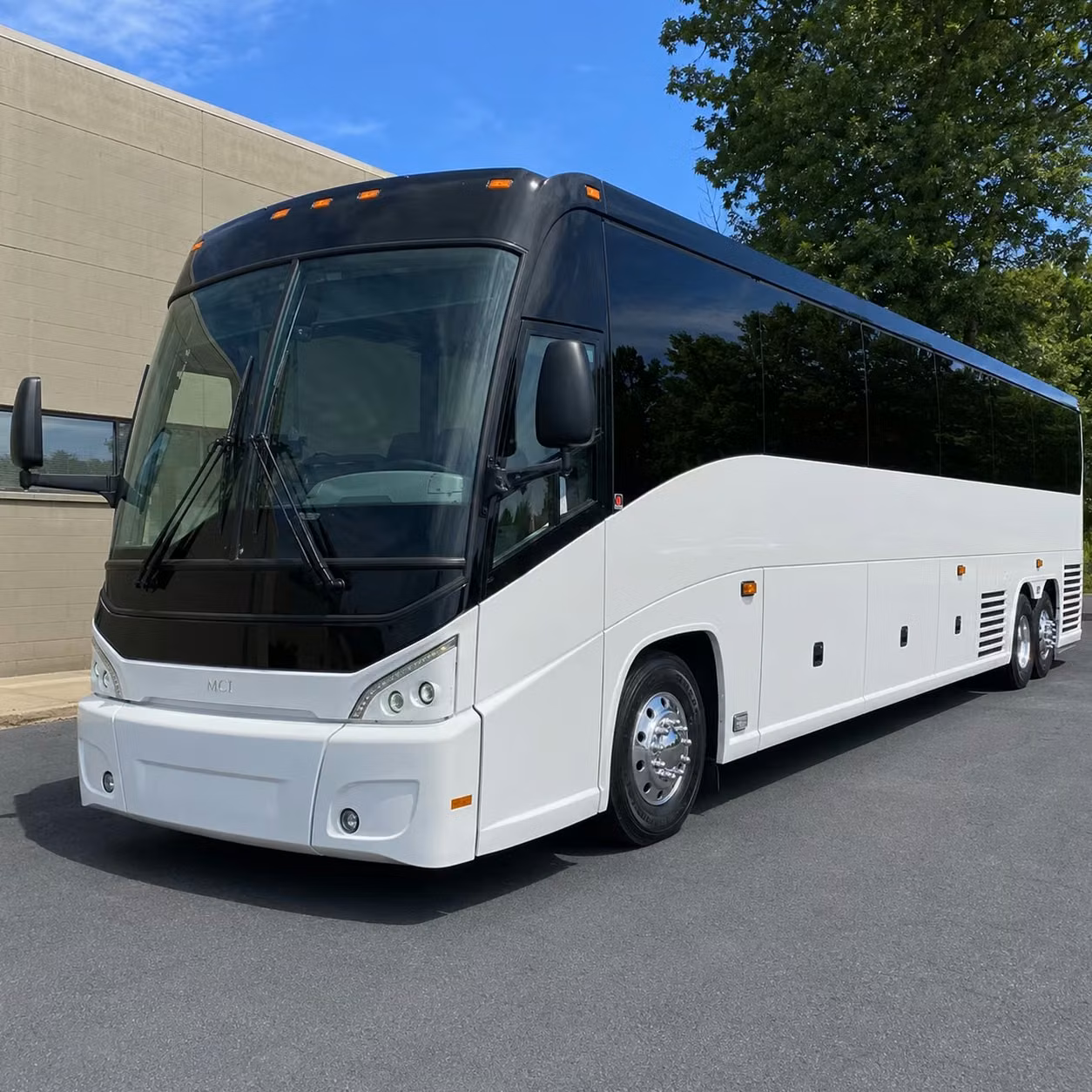 long distance charter bus trips from new york city to washington d c philadelphia and boston